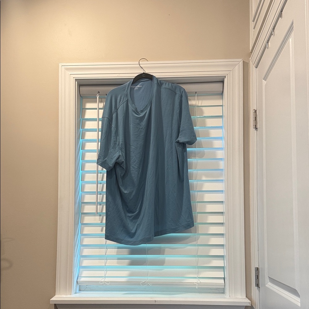 Mizzen+Main Light Blue T Shirt XXL